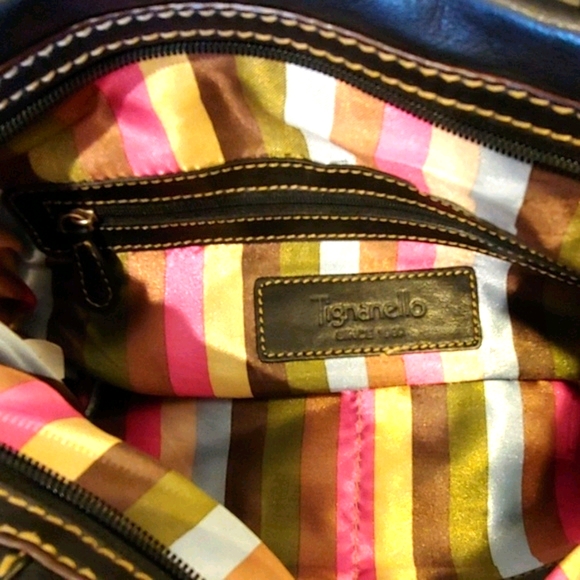 Tignanello Leather Purse, Great Hardware! - Picture 4 of 6